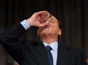 anni attacca Berlusconi: caro Premier, siamo tutti bamboccioni!