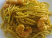 Spaghetti gamberi crema fiori zucca