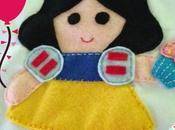 Lui, tutto resto sfondo