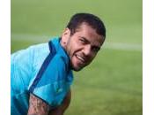 Dani Alves vicinissimo