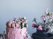 macarons, cakes flowers