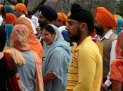 Latina, braccianti Sikh sfruttati dopati lavorare