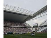 Brasile 2014 Posticipata prova finale dello stadio della partita inaugurale