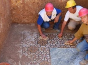 Porto Torres. Affreschi mosaici pressi delle terme.