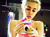 Miley Cyrus Instagram stupisce ancora suoi