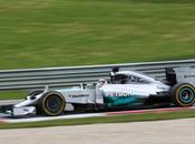 Austria, libere Hamilton torna davanti, Rosberg insegue