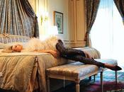 ENCHANTRESSE... Madame Figaro February 2011 Dominique Issermann