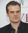 “State Affairs”: arruola David Harbour come series regular