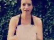 Laura Pausini prima Italia lanciare “Sfida secchio ghiaccio” “Ice bucket challenge”