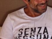 Ispirata film “Senza Nessuna Pietà” T-shirt Happiness