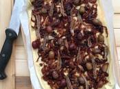 Pissaladière acciughe, cipolle olive nere