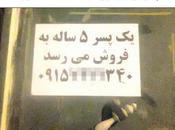 Iran, donna vende figlio anni: “Non sappiamo come mantenerlo”