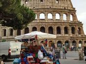 Tutto schifo l'umiliazione possibile attorno Colosseo. fine fatto determina, pubblicata settimane sposta questa porcheria altrove?