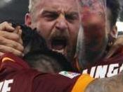 Calcio SerieA: clamoroso Marassi, scivolone Juve Roma riaggancia vetta