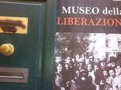 Imbrattato sfregiato Museo della Liberazione Lucca