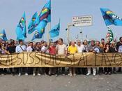 Emergenza lavoro, precari bloccano strade Calabria