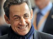 Francia alla canna gas. Sarkozy rieletto Presidente partito