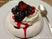 Pavlova candido dessert australiano prossimo Natale