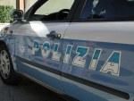 L’Aquila, polizia controlla negozi compro