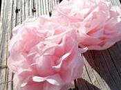 Come realizzare fiori carta