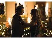 “The Vampire Diaries pronto altro bacio tra… Damon Elena?