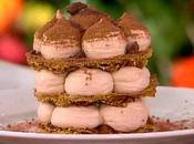 Tiramisù sfogliato classico rivisitato maniera ancor semplice veloce.