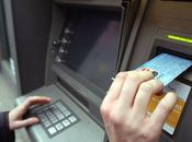 Siracusa: bancomat spendendo quasi 3000 euro, 42enne scoperto denunciato