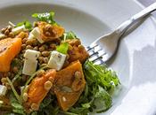 Lenticchie insalata zucca speziata arrosto,rucola feta greca lato gustoso piatti vegetariani