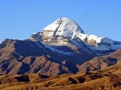Monte Kailash: Cuore Mistico dell’Asia"