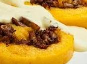 Strudel polenta alla salsiccia porcini.