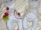 Flora Creamy, conigliette imbottite cristalli perle stuffed cloth bunnies with rhinestones faux pearls