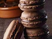 Macarons cioccolato, nocciole crema gianduia.