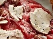 Carpaccio manzo foie gras salsa calda tartufo.