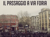 Video. Papa Napoli, Foria abbraccia Francesco
