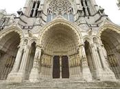 Francia, fantasmi misteri nelle belle cattedrali...
