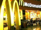 “McDonald’s fuori Expo aver offeso pizza”