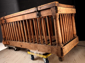 Foto giorno marzo: mostra sulla sedia elettrica polemiche