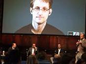 Festival Giornalismo Perugia, Snowden: “Inutile essere sicuro libertà”