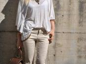 Outfit: beige kimono shirt, skinny jeans backpack