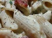 Penne integrali fonduta scamorza affumicata timo pancetta