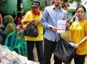 L'Indonesia trasforma rifiuti assistenza sanitaria gratuita