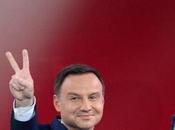 Polonia destra, vince l’euroscettico Duda