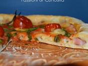 Pizza contornata