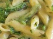 Penne, asparagi salsa mornay