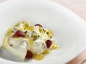 Mousse limoni miele pistacchi frutti bosco