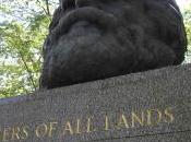 storia conta morti merita essere seppellito sotto metri vergogna