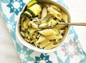 Pasta fredda alle zucchine grigliate, noci ricotta salata