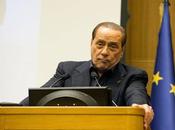 Forza Italia, Berlusconi tenta l’ultimo rilancio: l’idea think tank azzurro
