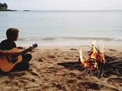 Musica ascoltare sotto l'ombrellone augurarvi buone vacanze