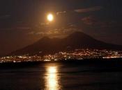 Cielo visto Vesuvio: vulcano nella Notte Lorenzo